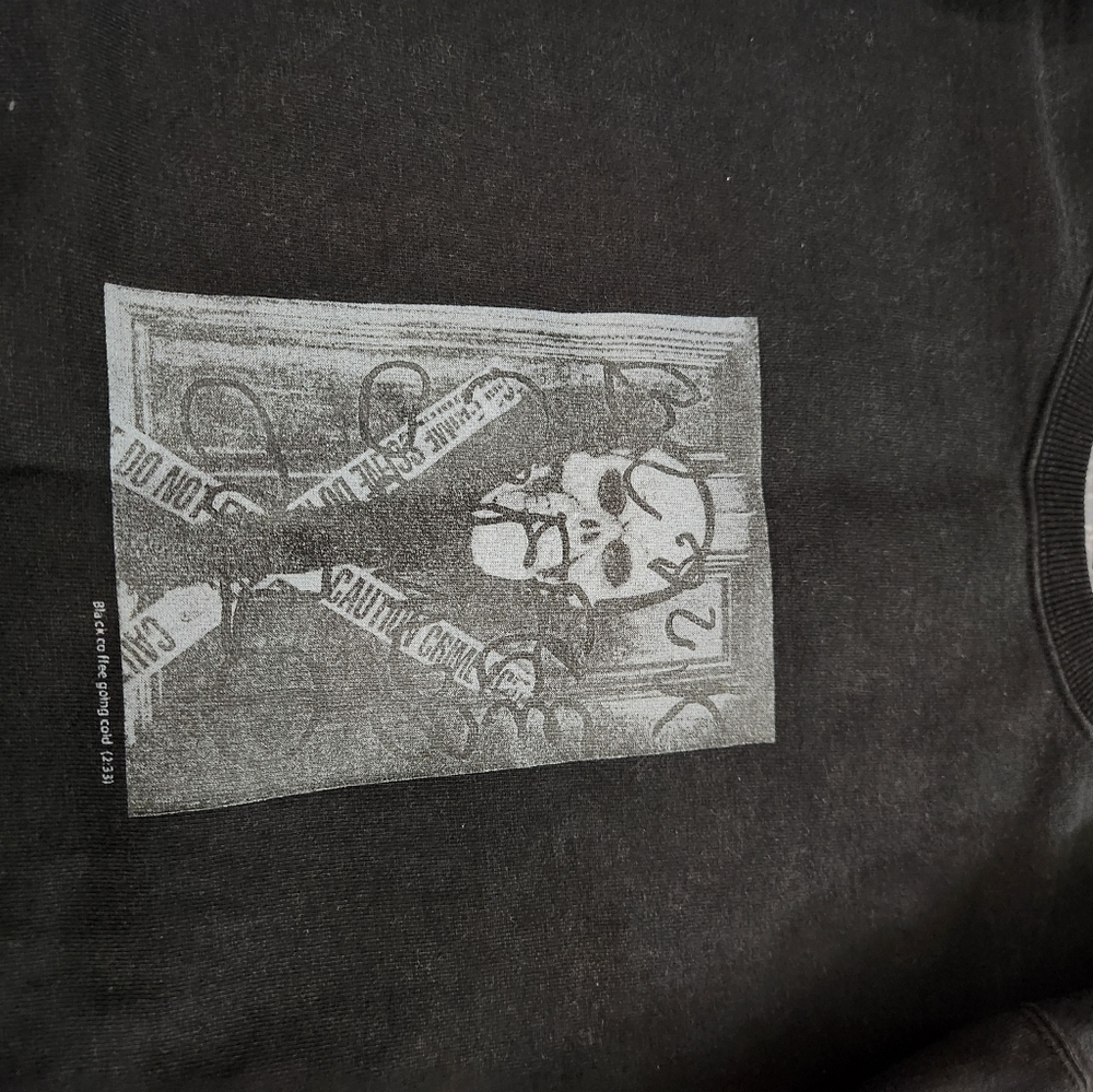 This is never that TNT sweatshirt